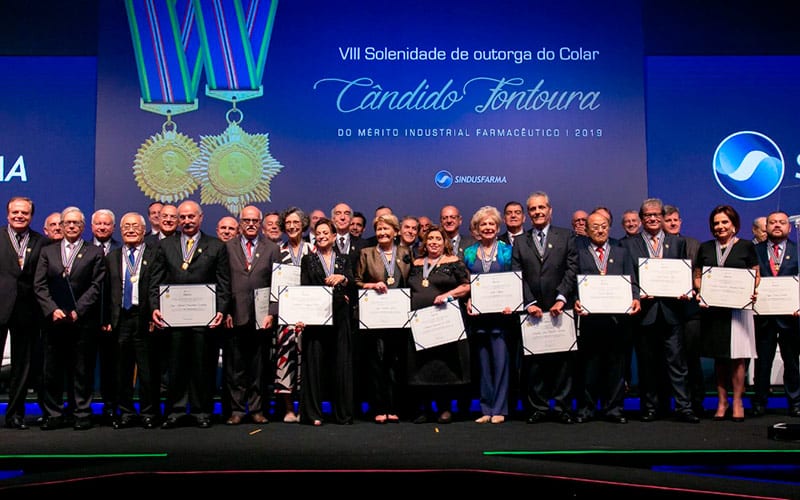 TRB-Pharma-Candido-Fontoura-Necklace.jpg?profile=RESIZE_710x